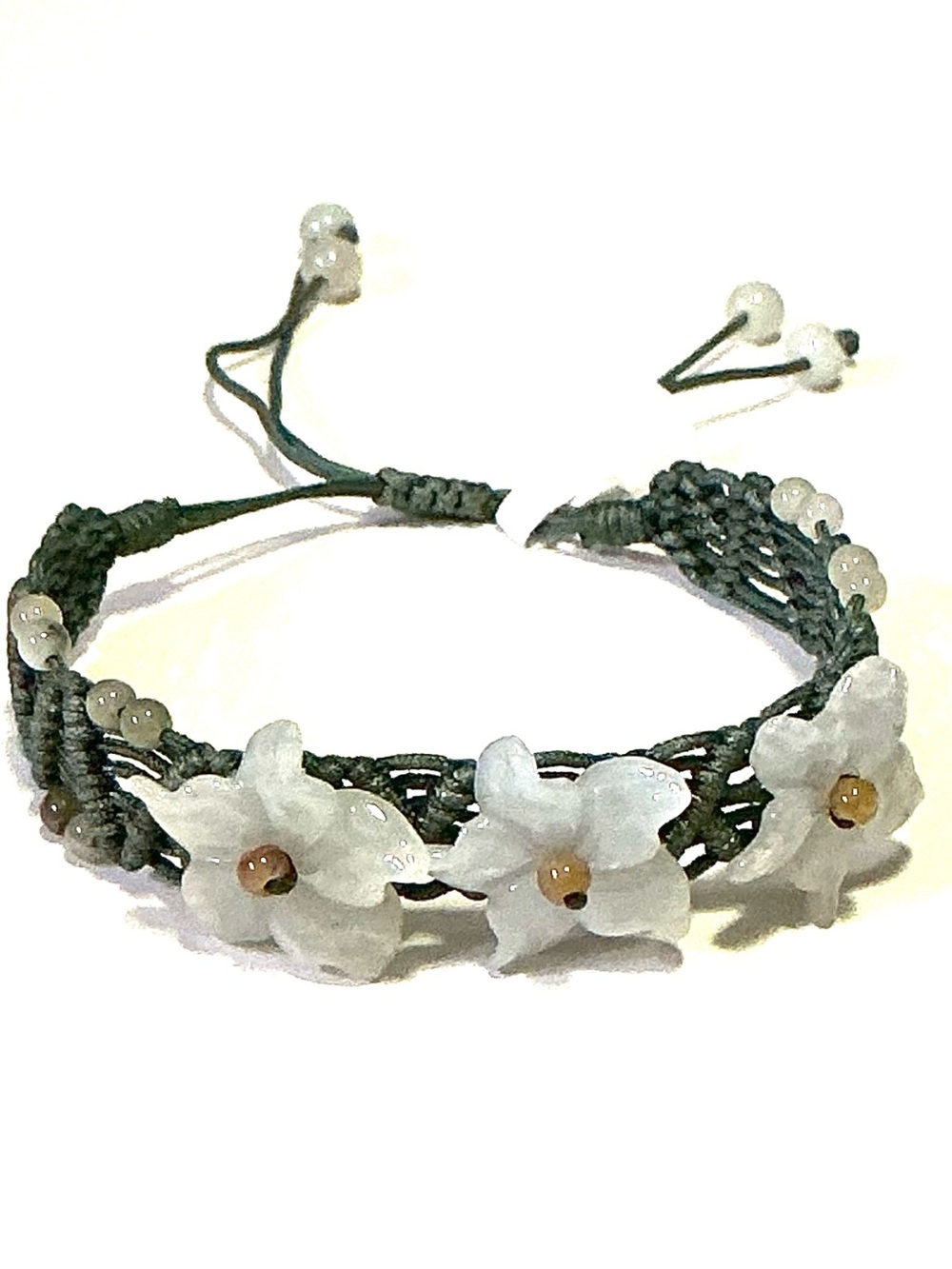 Adjustable jade floral handmade bracelet